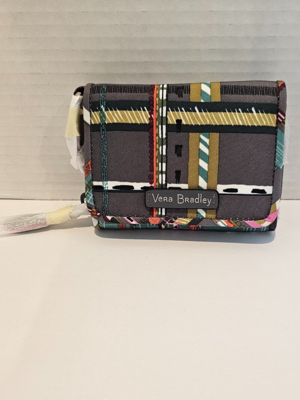 NWT Vera Bradley Midtown RFID Card Case City Plaid Wallet Key Chain Grey Pink